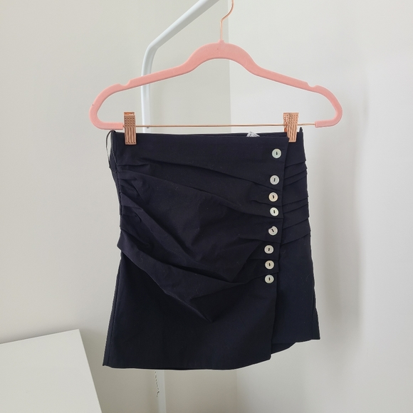 ZARA Short Skirt - Picture 2 of 7